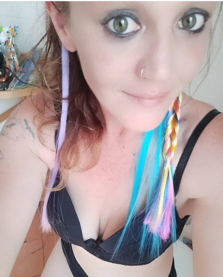 Tiedyeandpole sexy model photos