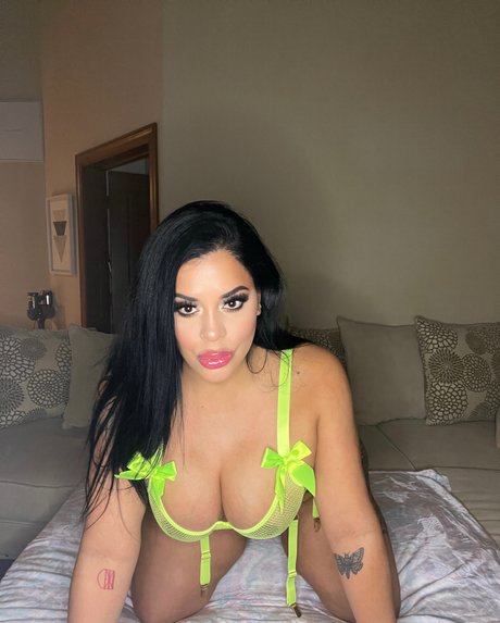 Tini_ adult star img