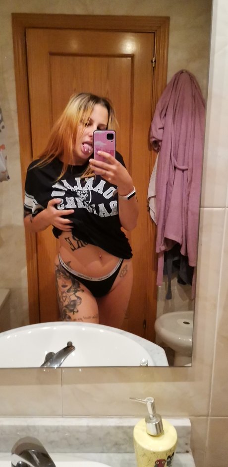 Zorraafiiielll naked pornstar photos