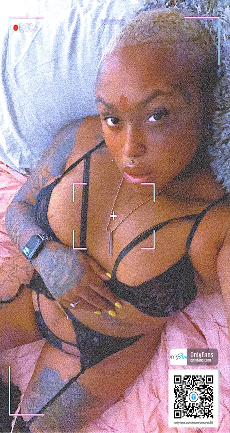 MoneyMoves20 beautiful pornstar photos