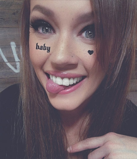 Lila Lotus erotic actress pic