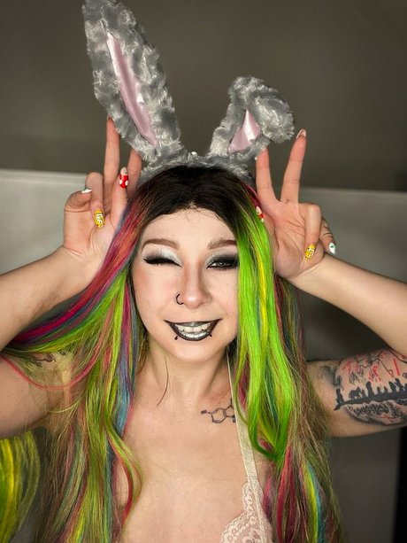 Little Hobbit in the wild model nice archive