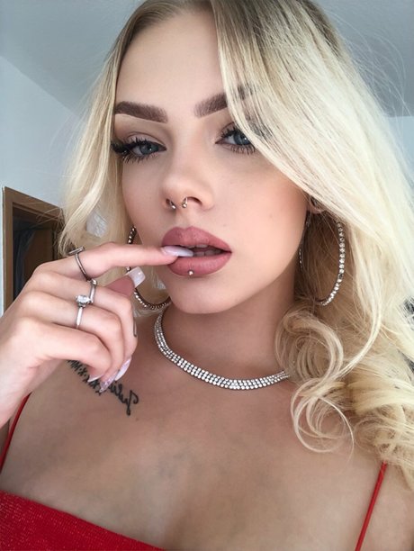 Crazy stuff von Pia_ art pornstar image