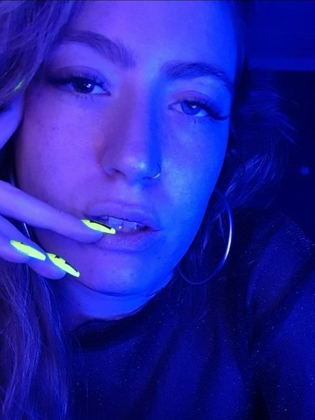 Lil Fox star top images