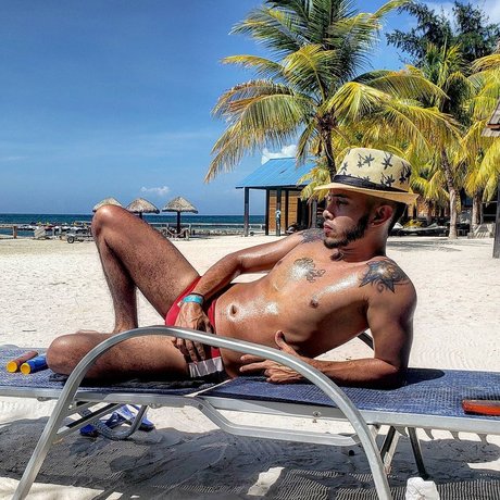 Ricky Gomez beautiful star archive