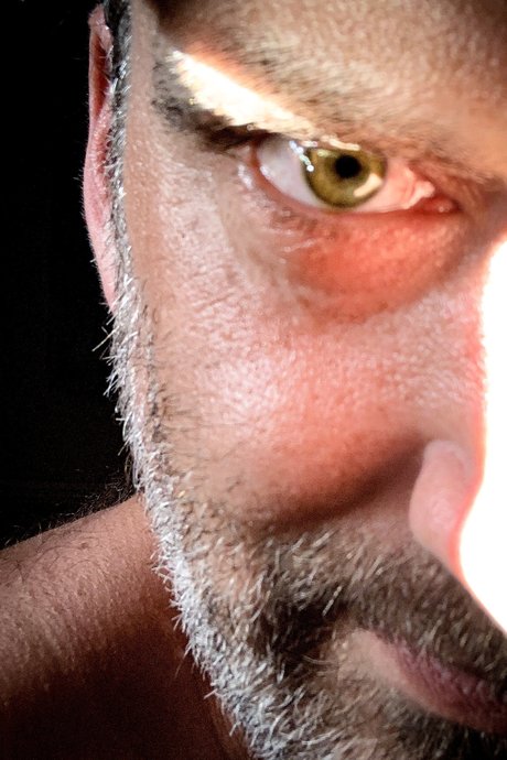 Mr Grrr sexy star photos