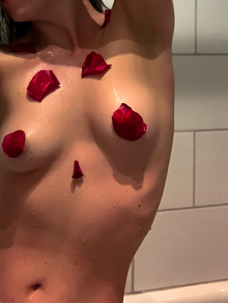 livelyheidy model hot pictures