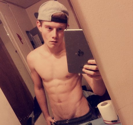 Dalton_ model pretty galleries