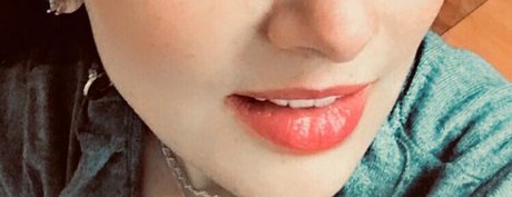 kary beautiful star picture