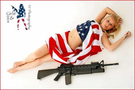 Lou B erotic pornstar photos