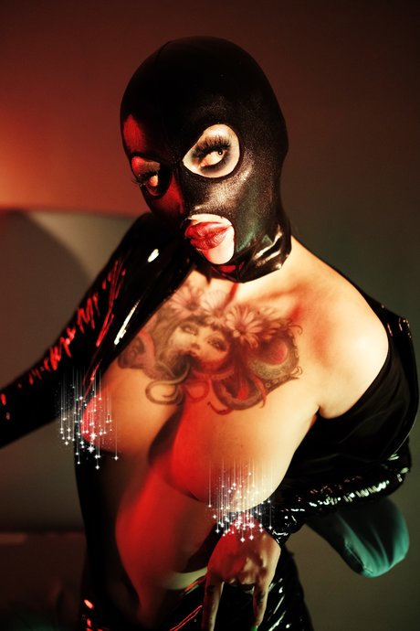 Dora ANY Custom_ star top photo