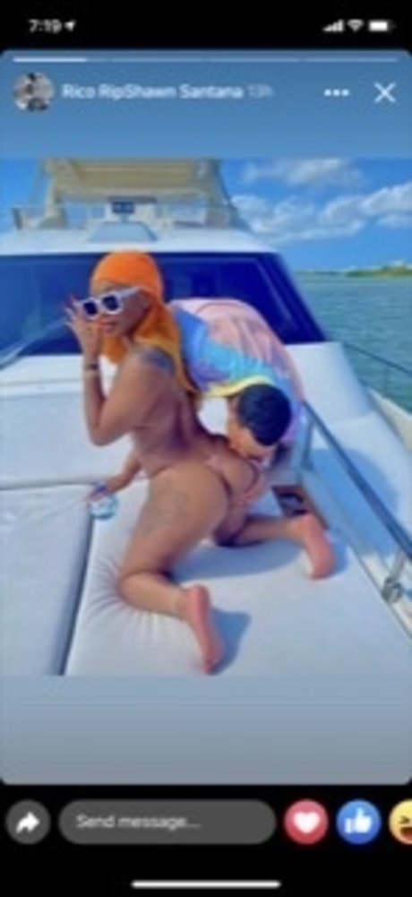 Cherry92 model free photo