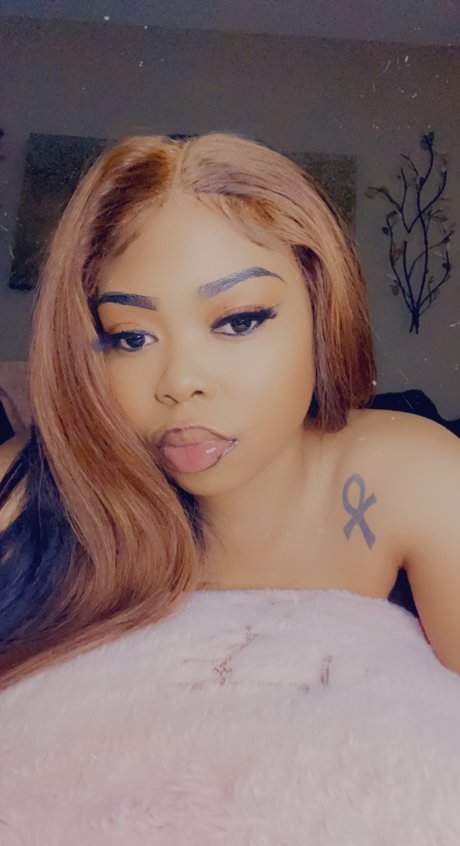 Cozy Kitty beautiful pornstar photo