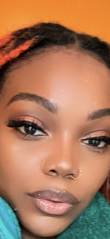 Thelocdjanet star art photos