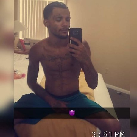 BigDick Tazzy pornographic model pics