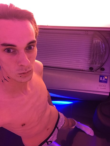 shockedmoisture star naked pics