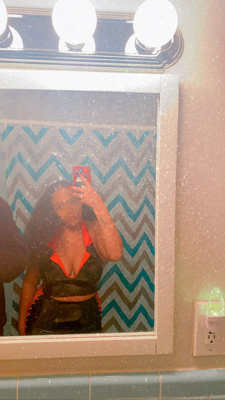 mom blowjob onlyfans art nude pictures