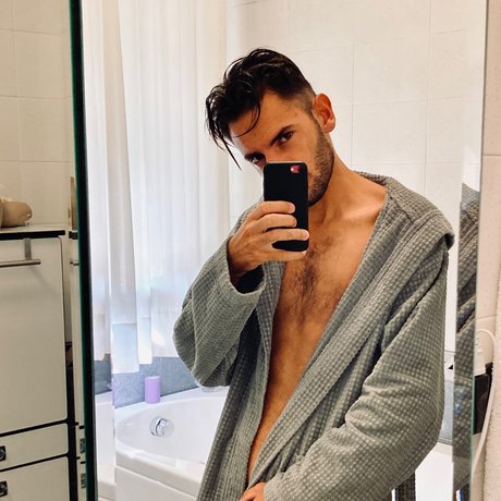 big tits strip onlyfans free photos