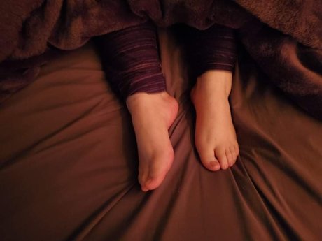 Tiny Toes free actress pictures