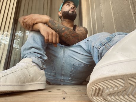 Tonedoe919 star erotic gallery