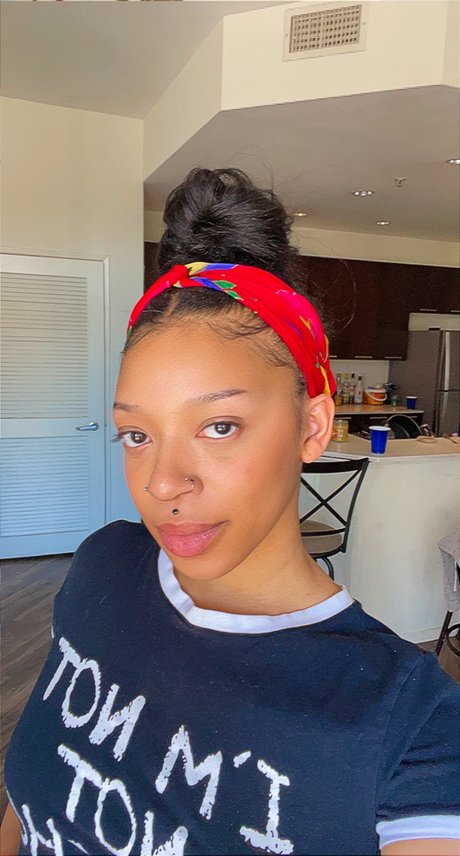 Magiin star nude photos