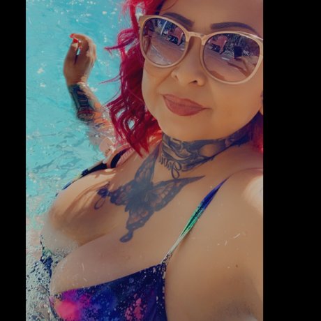 Stoner Babe star pornographic gallery