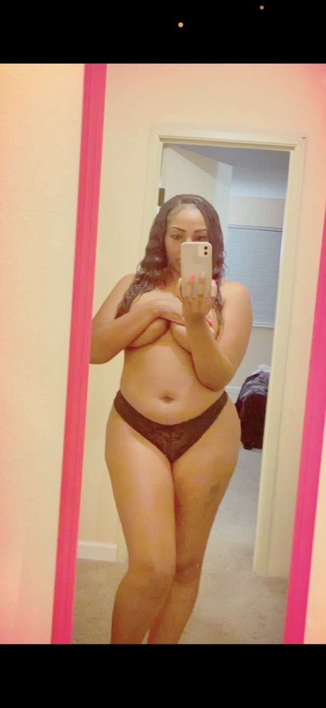 Prettykitty 303_ hot pornstar pic