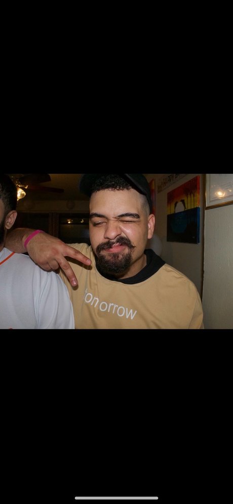 Mr Estrella naked star pics