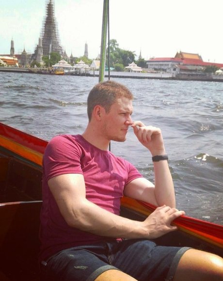 Pedro Ormazabal Gonzalez high quality model photos