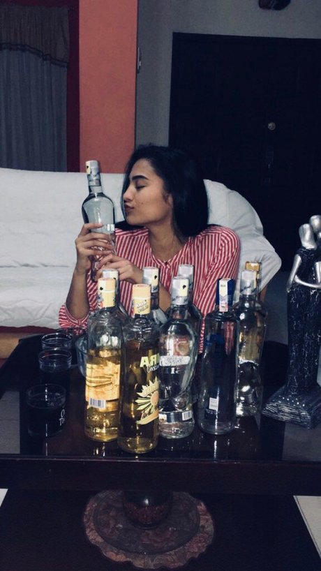 Sendaya model nude pics