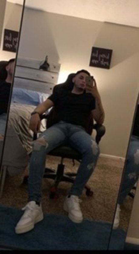 tony erotic model gallery