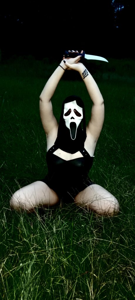 TheSlasher Babe model perfect photo