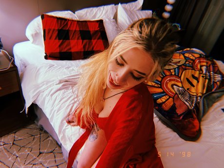 Shea Lynn model nude img