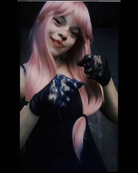 u221209420 free actress galleries