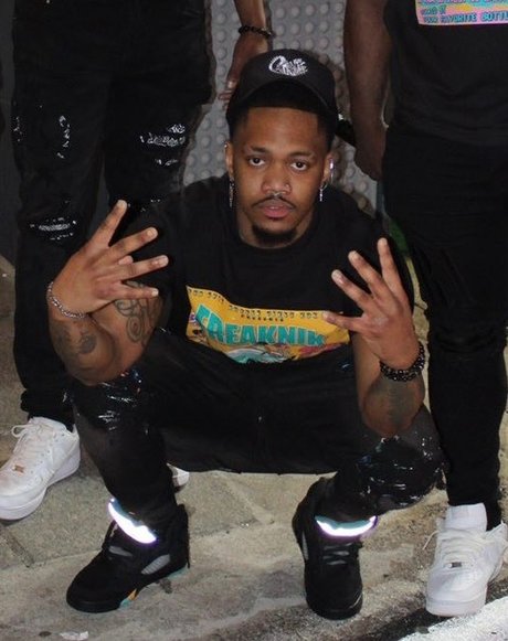 slimebeezy model high quality pic