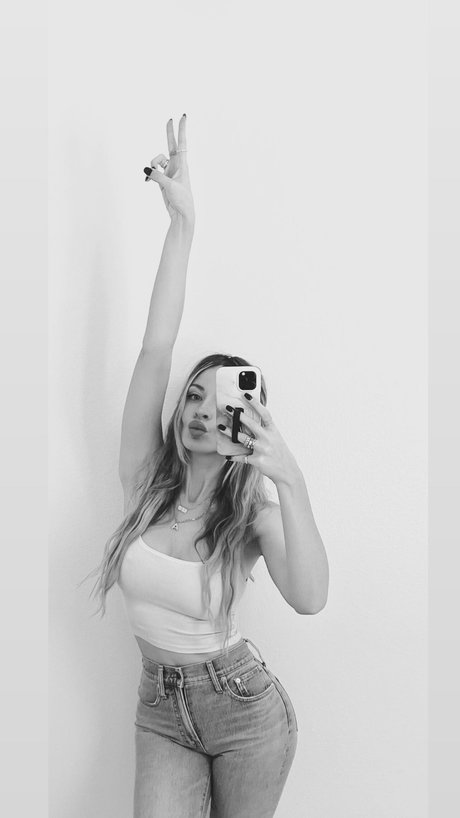 fight onlyfans naked archive