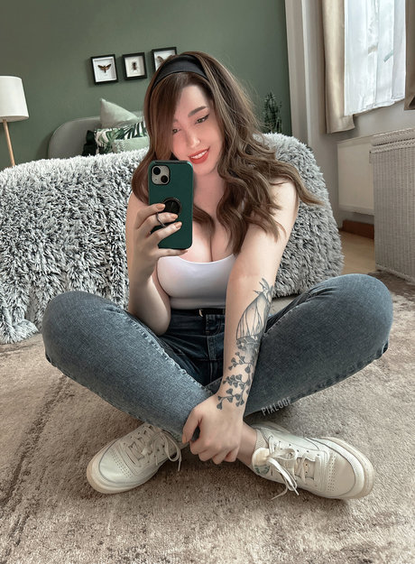 black lesbian onlyfans naked pictures