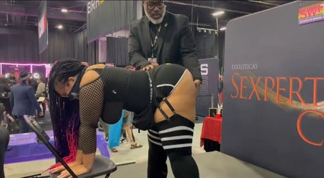 cougars onlyfans pornos gallery