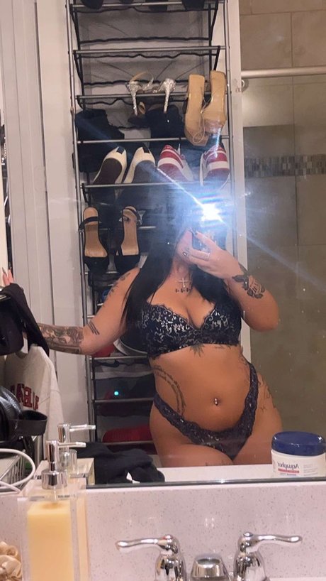 black girls onlyfans adult image