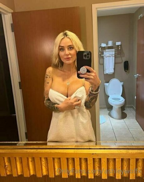 tanned onlyfans nice image