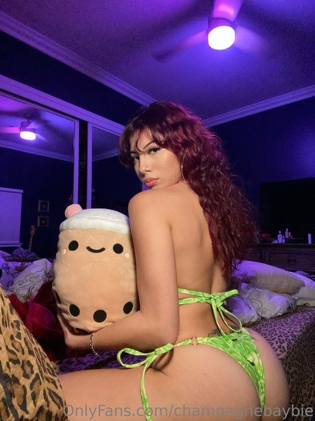 Digital Girl exclusive star pic