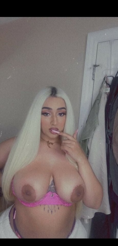 Rakhi Gill model art image