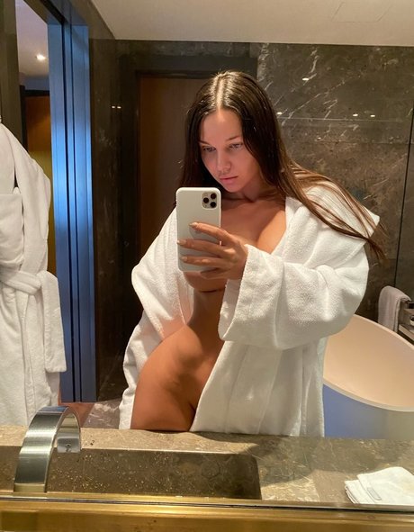 40 onlyfans beautiful images