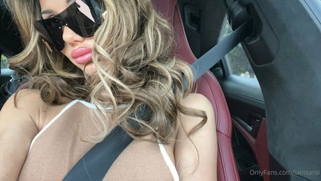 Sarai Rollins model top photo