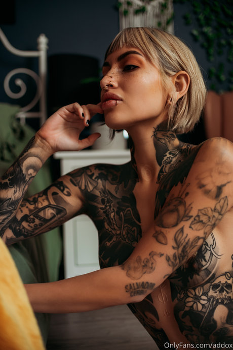 skinny small tits onlyfans nudes image