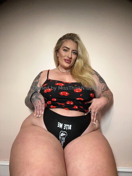 Miss Thick N Tatted model xxx img