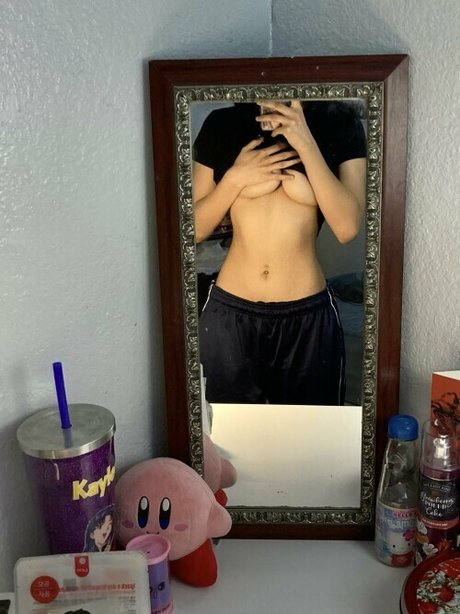 d00mlee star nude galleries