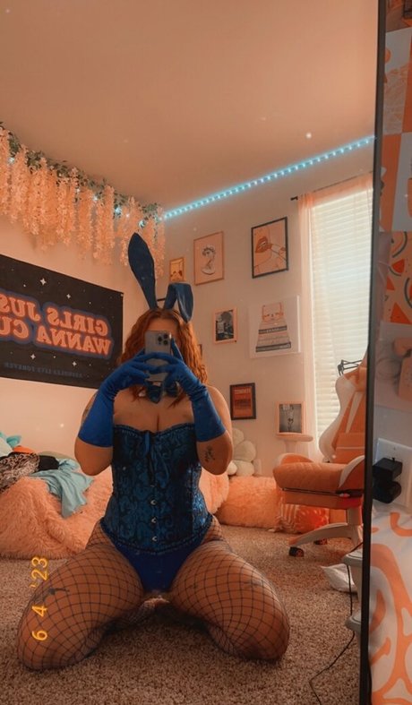 milf wife onlyfans hot nude pic