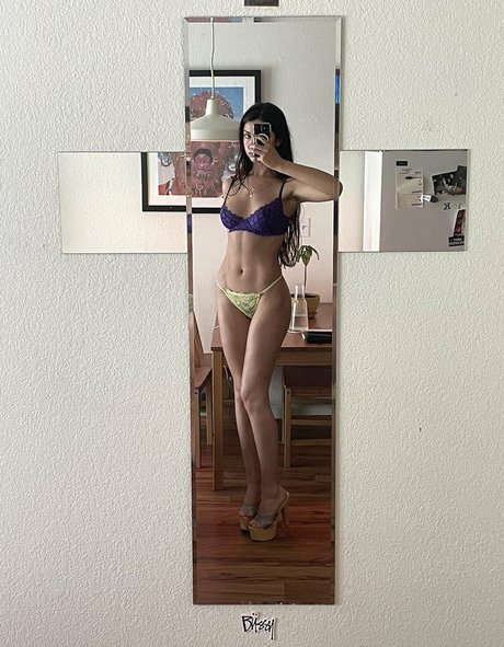 chovvder nice star pic