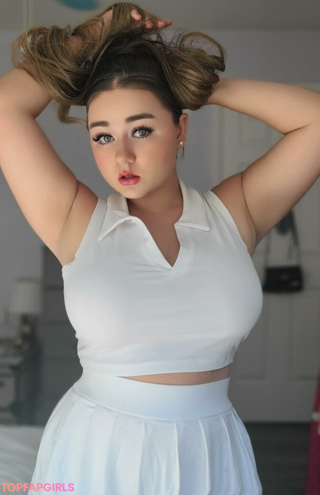 tanned onlyfans porn picture